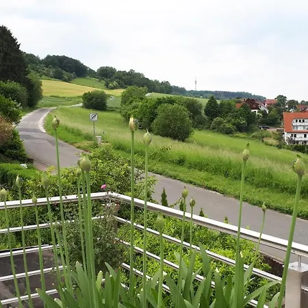 Zum Golfplatz Lügde